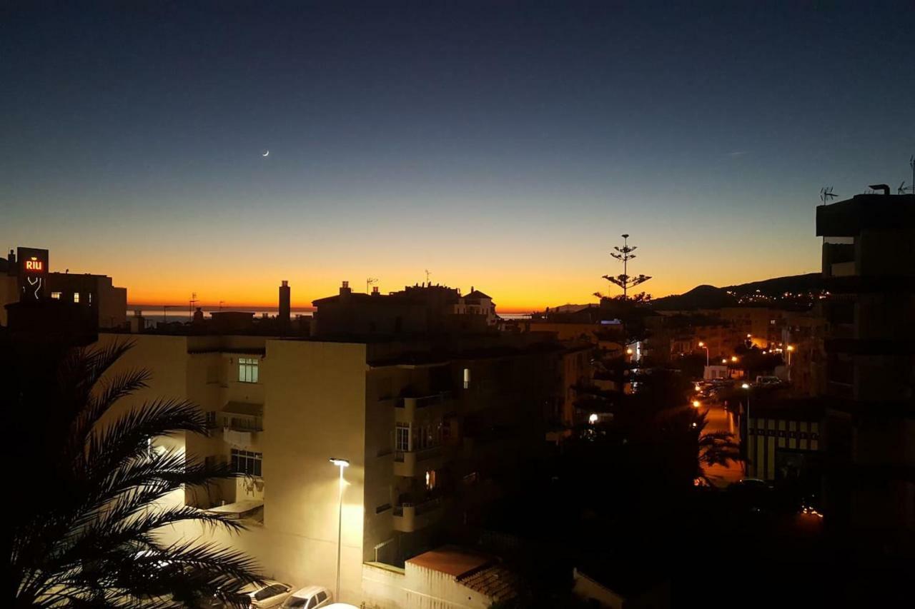 Neptuno Torrecilla Beach Nerja Luaran gambar